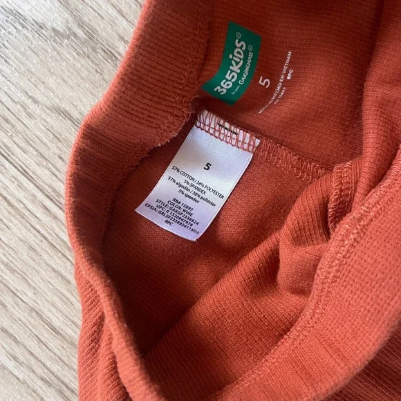 Girls 5T Halloween Outfit Orange Black Flare Pants Cozy Pumpkin Shirt - Picture 4 of 9